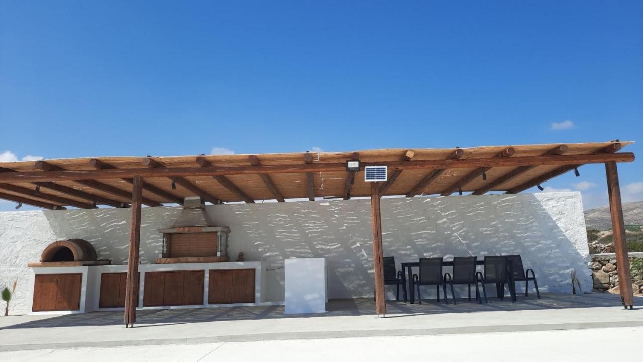 Cato Agro 2, Seafront Villa With Private Pool Afiartis Luaran gambar